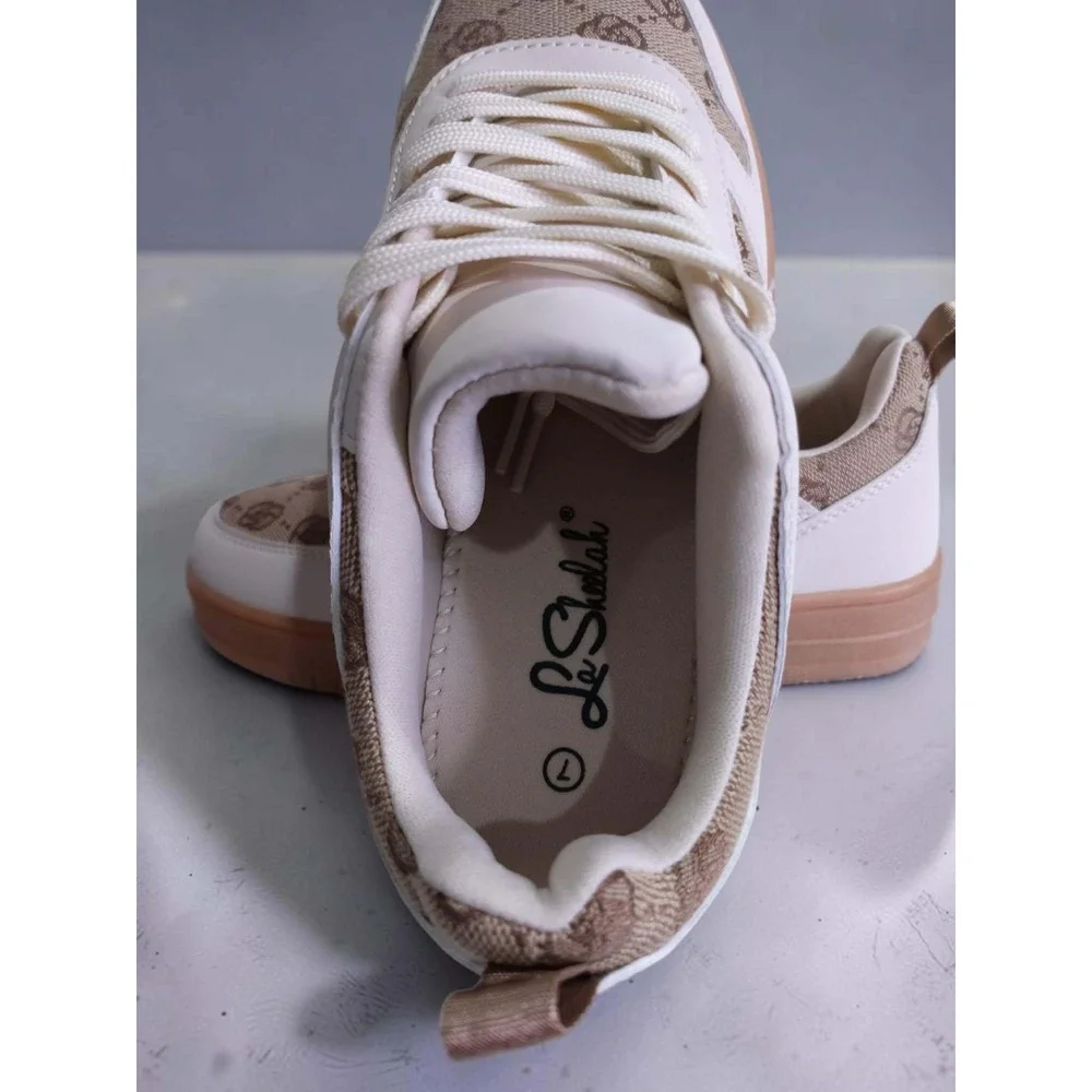 La Sheelah Rexx-02 Womens White Tan Monogram Low Top Sneakers Shoes Size 7